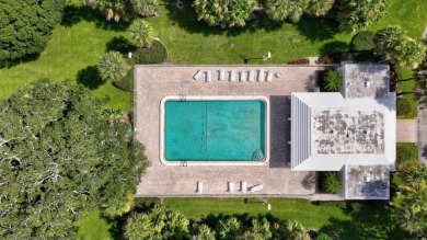 Priced to Sell! A Must See! Don't miss this light and bright on Martin County Golf Course in Florida - for sale on GolfHomes.com, golf home, golf lot