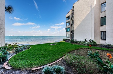 One or more photo(s) has been virtually staged. Enjoy on Isla Del Sol Yacht and Country Club in Florida - for sale on GolfHomes.com, golf home, golf lot