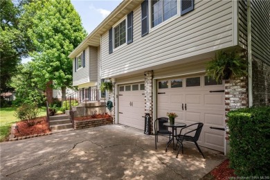 LOCATION - FANTASTIC 3 bed, 2 bath Bi-Level with  1600 sq ft on Jeffersonville Elks Golf Club in Indiana - for sale on GolfHomes.com, golf home, golf lot