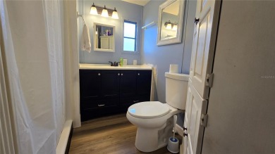 Adorable one bedroom, open kitchen to living Room, Manufactured on Pennbrooke Fairways in Florida - for sale on GolfHomes.com, golf home, golf lot