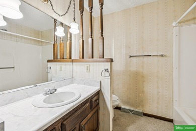 Libby Headid, M: , libby,   - Excellent opportunity to live in on Valley View Golf Course in Nebraska - for sale on GolfHomes.com, golf home, golf lot