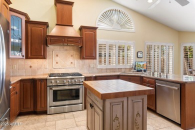Welcome to Westbrook Village! This charming 2BR + Den/2BA home on Westbrook Village / Vista Golf Course in Arizona - for sale on GolfHomes.com, golf home, golf lot