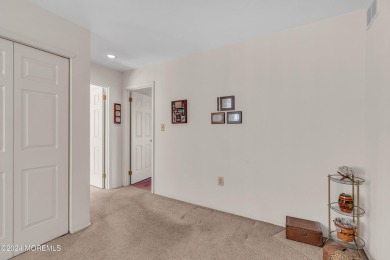 Don't miss out on this highly sought-after Cambridge unit in the on Raintree Golf Course in New Jersey - for sale on GolfHomes.com, golf home, golf lot