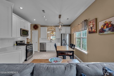 Don't miss this beautifully maintained 3-bedroom, 3-bath Tivoli on Renaissance Country Club in New Jersey - for sale on GolfHomes.com, golf home, golf lot