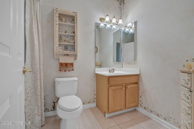 Don't miss this beautifully maintained 3-bedroom, 3-bath Tivoli on Renaissance Country Club in New Jersey - for sale on GolfHomes.com, golf home, golf lot