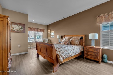 Don't miss this beautifully maintained 3-bedroom, 3-bath Tivoli on Renaissance Country Club in New Jersey - for sale on GolfHomes.com, golf home, golf lot