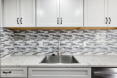 AMAZING 2 bedroom, 1 bath condo in sought-after Hallcraft on Continental Golf Course in Arizona - for sale on GolfHomes.com, golf home, golf lot