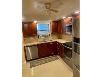 Large 2-bedroom 2-bathroom condominium on the golf course. Guard on Inverrary Country Club in Florida - for sale on GolfHomes.com, golf home, golf lot