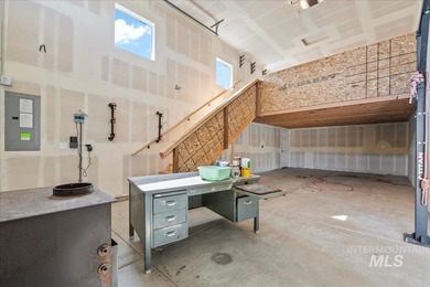 This grand, 3225 sq feet home blends luxury, functionality on River Birch Golf Course in ID - for sale on GolfHomes.com, golf home, golf lot