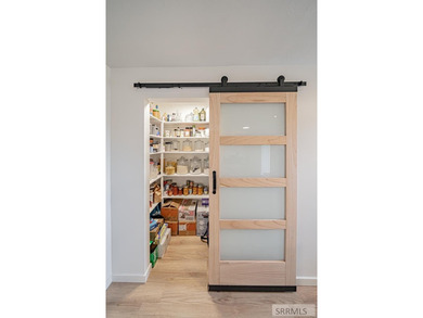 Welcome Home to this beautifully refinished country home. Walk on  in  - for sale on GolfHomes.com, golf home, golf lot