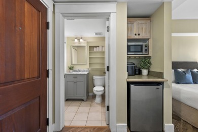 Incredible end unit located on the top floor of Pilot House at on Sandestin Golf and Beach Resort - Raven in Florida - for sale on GolfHomes.com, golf home, golf lot