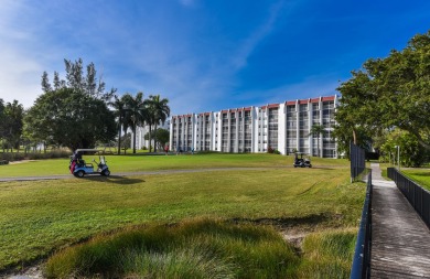 This top-floor, end-unit furnished condo is a must-see! Freshly on Poinciana Golf Club in Florida - for sale on GolfHomes.com, golf home, golf lot