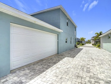 Live your Florida dream in this like-new immaculate 4BR/3.5BA on Venetian Bay Golf Course in Florida - for sale on GolfHomes.com, golf home, golf lot