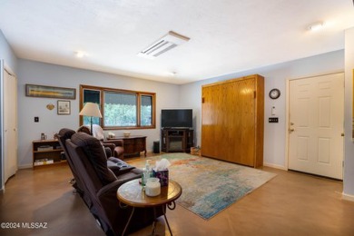 REDUCED! Seller will accept/counter offers between $800k-$825k on Forty Niner Golf and Country Club in Arizona - for sale on GolfHomes.com, golf home, golf lot