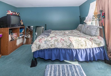 Charming 3-Bedroom Home in Amenity-Filled Pocono Farms Country on Pocono Farms Country Club in Pennsylvania - for sale on GolfHomes.com, golf home, golf lot