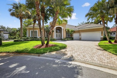 Welcome to 862 Forest Glen Ln a 5 Bedroom 3 Bath home in on Binks Forest Golf Club in Florida - for sale on GolfHomes.com, golf home, golf lot