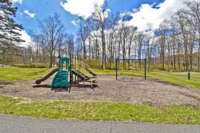 DON'T MISS YOUR CHANCE to own this 2BD/2BA Condo in the on Shawnee Inn and Golf Resort in Pennsylvania - for sale on GolfHomes.com, golf home, golf lot