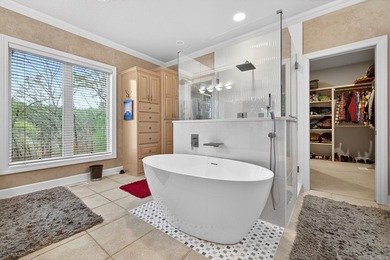 SANCTUARY IN PARADISE.   Totally remodeled and move-in ready on Diamante Golf and Country Club in Arkansas - for sale on GolfHomes.com, golf home, golf lot