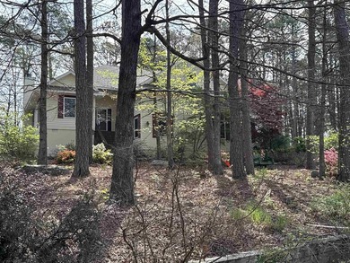 CUSTOM GOLF COURSE HOME on 2 replatted lots, on Indian Hills on Indian Hills Country Club in Arkansas - for sale on GolfHomes.com, golf home, golf lot