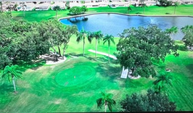 This beautifully updated 2-bedroom, 2-bathroom home in Fairway on Fairway Village Golf Course in Florida - for sale on GolfHomes.com, golf home, golf lot