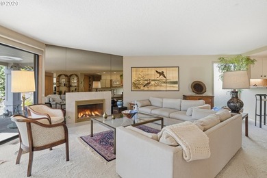 One of the Best Custom Floor Plans in Fairway Village. This on Fairway Village Golf and Country Club in Washington - for sale on GolfHomes.com, golf home, golf lot