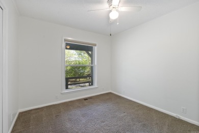 New listing, priced to sell! This recently remodeled, 3-bedroom on DeSoto Golf Course in Arkansas - for sale on GolfHomes.com, golf home, golf lot