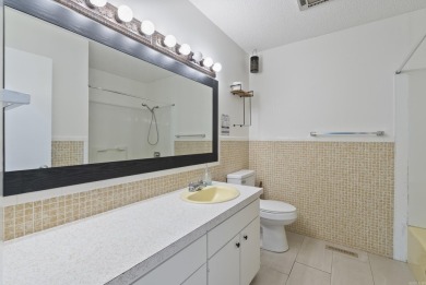 New listing, priced to sell! This recently remodeled, 3-bedroom on DeSoto Golf Course in Arkansas - for sale on GolfHomes.com, golf home, golf lot