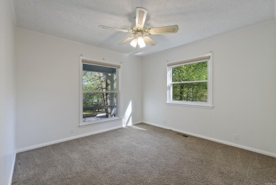 New listing, priced to sell! This recently remodeled, 3-bedroom on DeSoto Golf Course in Arkansas - for sale on GolfHomes.com, golf home, golf lot