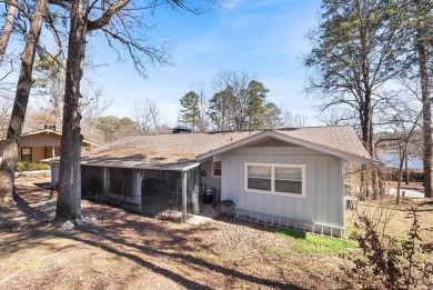 New listing, priced to sell! This recently remodeled, 3-bedroom on DeSoto Golf Course in Arkansas - for sale on GolfHomes.com, golf home, golf lot
