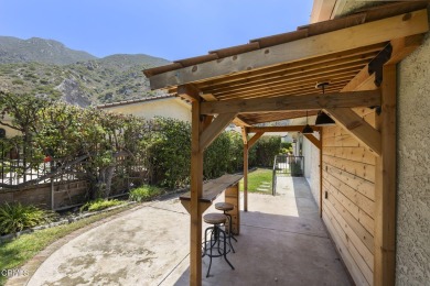 This beautifully appointed Springs home is located in one of the on Camarillo Springs Golf Club in California - for sale on GolfHomes.com, golf home, golf lot