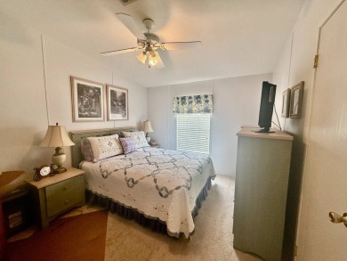 Home is located in Water Oak Country Club Estates in Lady Lake on Water Oak Country Club Estates in Florida - for sale on GolfHomes.com, golf home, golf lot