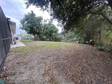 Don't miss this super spacious POOL home!  The inviting layout on Sun n Lake Golf and Country Club in Florida - for sale on GolfHomes.com, golf home, golf lot