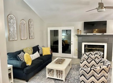 Beautifully updated 2 bedroom, 2 bath Quail Cove Townhome with on Rumbling Bald Resort on Lake Lure in North Carolina - for sale on GolfHomes.com, golf home, golf lot