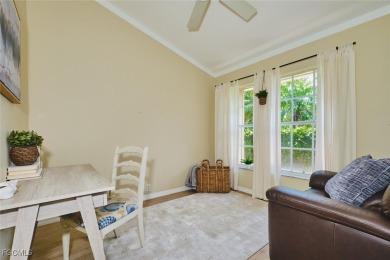 Welcome to Cross Creek Estates!! Lovely move-in ready 2BR + Den on Cross Creek Country Club in Florida - for sale on GolfHomes.com, golf home, golf lot