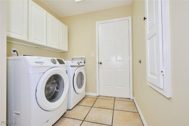 Welcome to Cross Creek Estates!! Lovely move-in ready 2BR + Den on Cross Creek Country Club in Florida - for sale on GolfHomes.com, golf home, golf lot