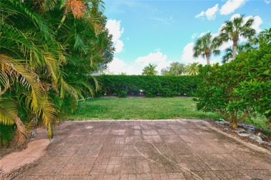 Welcome to Cross Creek Estates!! Lovely move-in ready 2BR + Den on Cross Creek Country Club in Florida - for sale on GolfHomes.com, golf home, golf lot