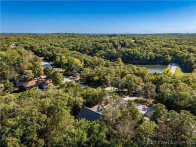Move-In Ready Kay's Point Home in Four Seasons! Enjoy main-level on Seasons Ridge At Four Seasons in Missouri - for sale on GolfHomes.com, golf home, golf lot