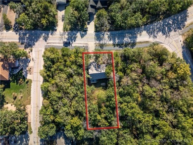 Move-In Ready Kay's Point Home in Four Seasons! Enjoy main-level on Seasons Ridge At Four Seasons in Missouri - for sale on GolfHomes.com, golf home, golf lot