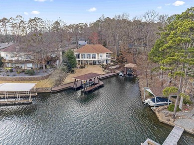 Stunning WATERFRONT on 380 acre Lake Coronado! 3 Bed/2.5 Bath on Coronado Golf Course in Arkansas - for sale on GolfHomes.com, golf home, golf lot