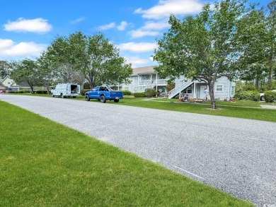 Welcome to this well-maintained 2-bedroom, 2-bath end unit on Heron Point Golf Club in South Carolina - for sale on GolfHomes.com, golf home, golf lot