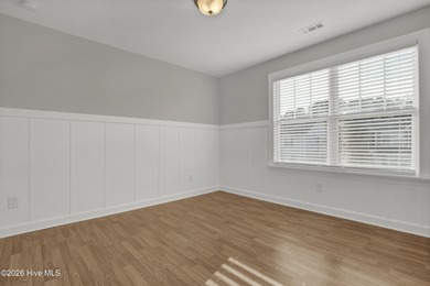 Welcome to this lovely, very well maintained and freshly painted on Olde Point Golf and Country Club in North Carolina - for sale on GolfHomes.com, golf home, golf lot