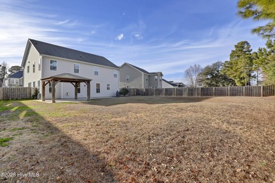 Welcome to this lovely, very well maintained and freshly painted on Olde Point Golf and Country Club in North Carolina - for sale on GolfHomes.com, golf home, golf lot