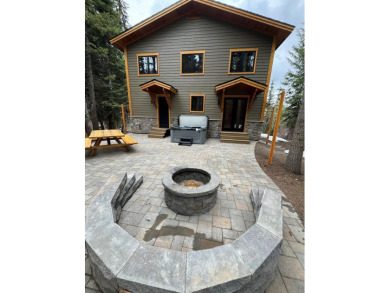 Newly Constructed European Chalet, in Spring Mountain Ranch on McCall Municipal Golf Course in Idaho - for sale on GolfHomes.com, golf home, golf lot