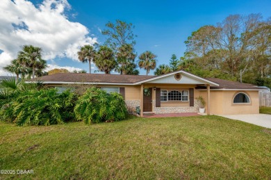 Welcome to your perfect haven--a charming home tailor-made for on Riviera Country Club in Florida - for sale on GolfHomes.com, golf home, golf lot