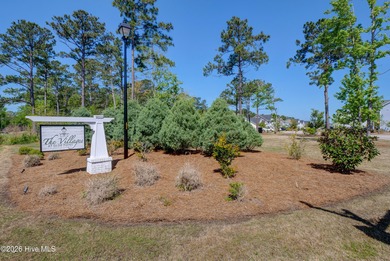 Welcome to this lovely, very well maintained and freshly painted on Olde Point Golf and Country Club in North Carolina - for sale on GolfHomes.com, golf home, golf lot