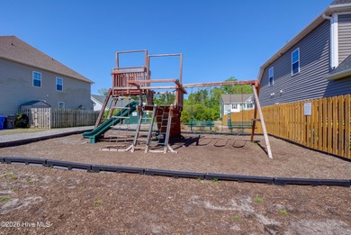 Welcome to this lovely, very well maintained and freshly painted on Olde Point Golf and Country Club in North Carolina - for sale on GolfHomes.com, golf home, golf lot