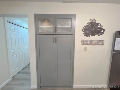Welcome to your dream condo at Lake of the Ozarks! Its ready to on The Oaks Golf Course in Missouri - for sale on GolfHomes.com, golf home, golf lot