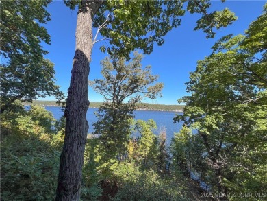 Welcome to your dream condo at Lake of the Ozarks! Its ready to on The Oaks Golf Course in Missouri - for sale on GolfHomes.com, golf home, golf lot
