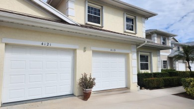LOOKING FOR A WONDERFUL CONDO?  THIS IS IT!  COME SEE THIS 3 on Gator Trace Golf and Country Club in Florida - for sale on GolfHomes.com, golf home, golf lot