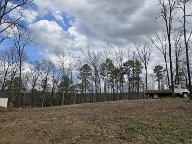Nice subdivision lot for sale in the beautiful Diamondhead Gated on Diamondhead Golf and Country Club in Arkansas - for sale on GolfHomes.com, golf home, golf lot